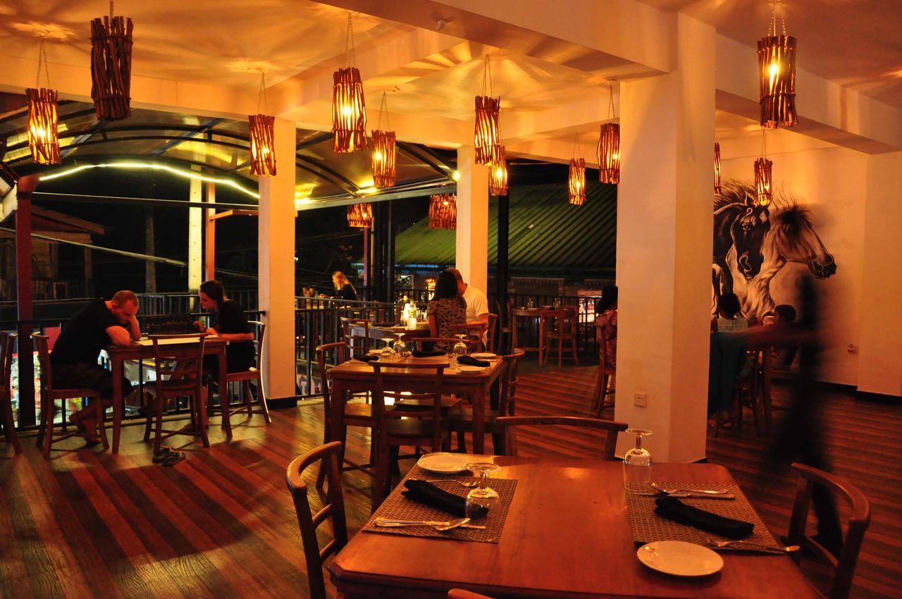 Hotel Oak Ray La Ella Breeze Exterior foto
